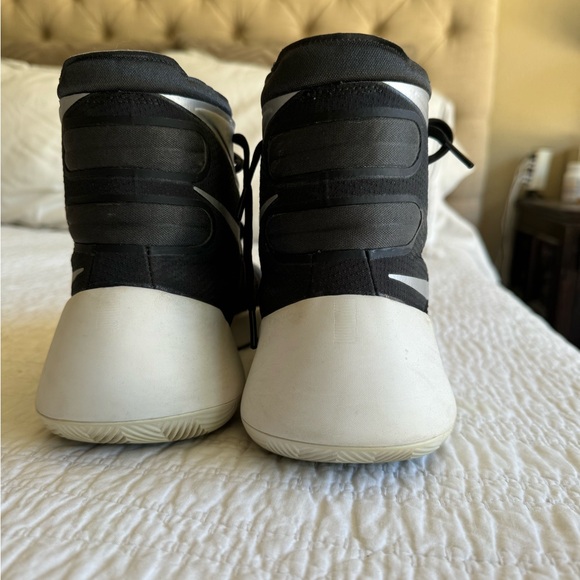 Nike Hyperdunk Basketball Mens Shoes size 11 - Picture 6 of 9